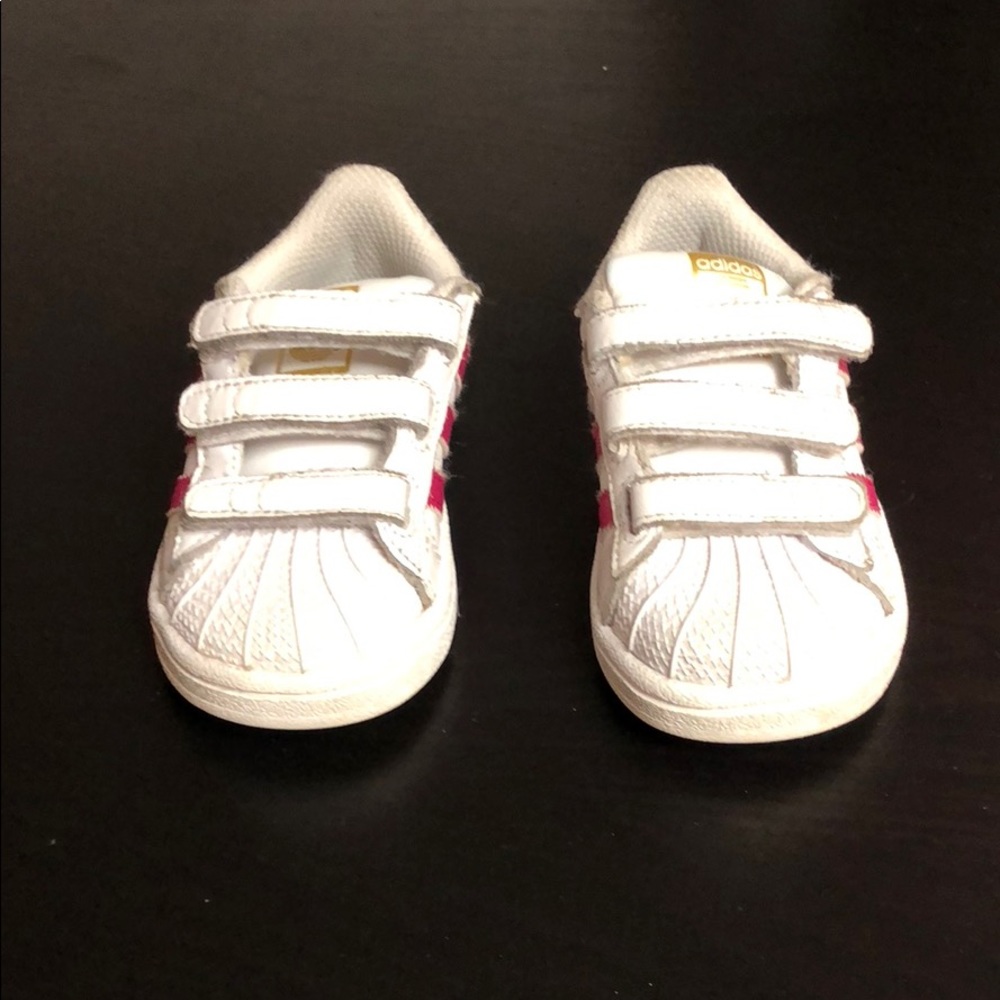 Orthopedic toddler sneakers